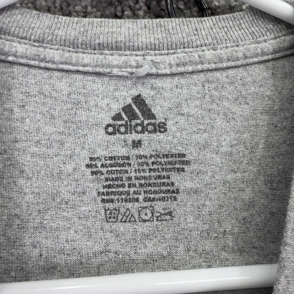 SJU Johnnies Shirt Mens Medium Gray NCAA Football Adidas Short Sleeve Tee
